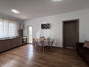 Apartament cu 2 camere de vanzare,Loc de parcare , Dumbravita - imagine 7