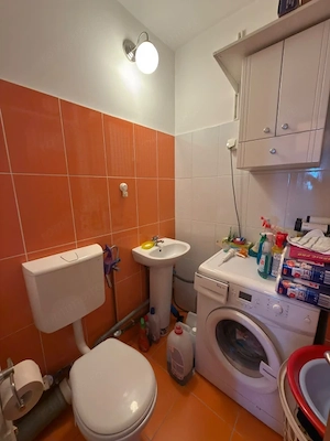 Apartament 3 camere, bloc 1989- Cantacuzino  - imagine 9