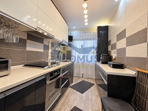 Apartament Dublu - 5 camere - 100 mp Utili - 2 boxe - Mihai Bravu - imagine 10
