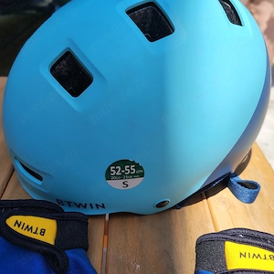set casca protectie ,genunchiere si cotiere