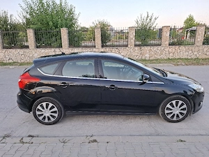 Ford focus  - imagine 8