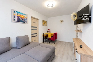 Apartament 3 camere modern in Intim - imagine 9
