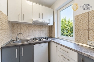 Apartament 3 camere modern in Intim - imagine 20