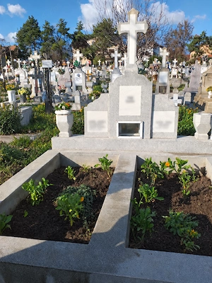 VÂND LOCURI DE VECI - Cimitirul ''Buna Vestire'' - Iași