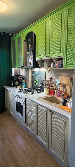 Apartament 3 camere, Str. Democrației (vis- -vis Valu Center), utilat, 67.000   sau schimb cu casă P - imagine 5