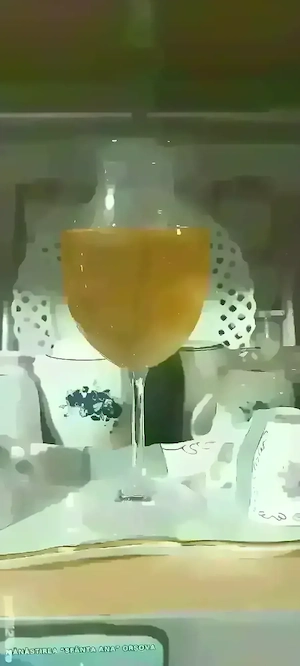 Vand vin Tămaioasă Românească, alb natural 