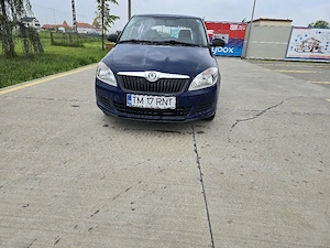 Vând Skoda Fabia 
