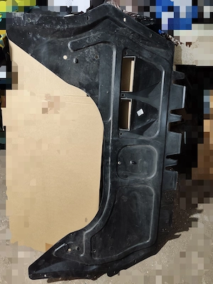 Scut plastic protecție motor VW Jetta VI