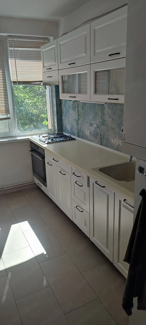 Ap.3camere,M Viteazul.langa Diamed. - imagine 5