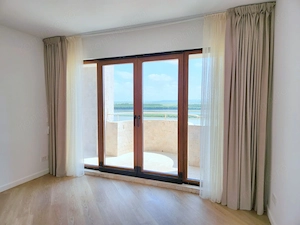 De vanzare apart. 3 camere Faleza , vedere Dunare, 78 mp, renovat premium - imagine 2