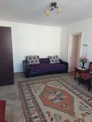 Vând apartament cu 2 camere pe Bulevardul Mihai Viteazul blocul D5. Preț 19500 Euro negociabil. - imagine 5
