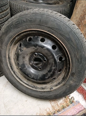Roti iarna  Cauciucuri Nokian WR D4 folosite un singur sezon  - imagine 5