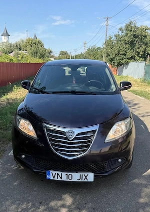 De vanzare Lancia Ypsilon - imagine 2