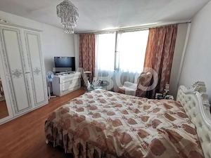 Casa individuala cu 5 camere si 687 mp teren in zona Lazaret - imagine 2