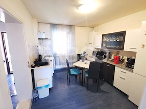 Casa individuala cu 5 camere si 687 mp teren in zona Lazaret - imagine 14