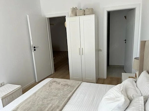 Apartament 2 camere Mamia Nord - imagine 4