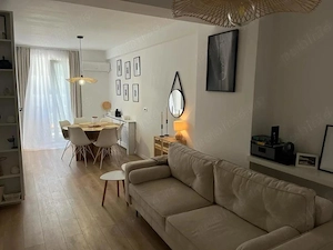 Apartament 2 camere Mamia Nord - imagine 3