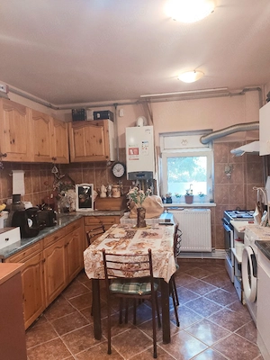 Apartament 2 camere Brazda lui Novac ,la parter cu balcon