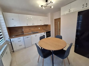 De inchiriat  apartament  2 camere in zona Gheorghe Lazar - imagine 3