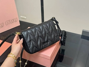 Miu Miu geantă de damă, piele naturală