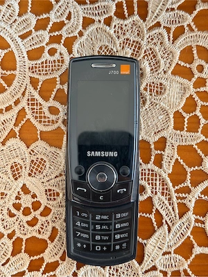 Samsung SGH-J700 - imagine 2