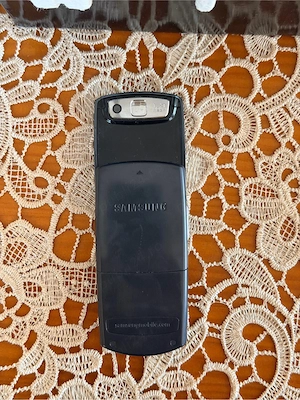 Samsung SGH-J700 - imagine 3