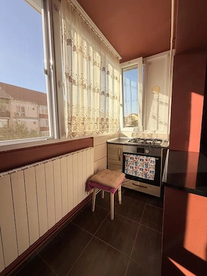 Apartament 4 camere, decomandat  mp '70 utili, boxa, 10 mp cu CF etaj 3-Soarelui - imagine 14