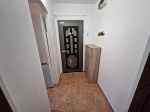 vand apartament 3 camere et 1 persoana fizica eligibil credit - imagine 6
