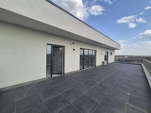 Apartament penthouse 4 camere, teresa 61 mp, Arad, comision 0 - imagine 2