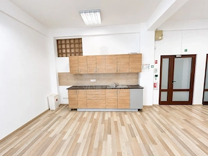 SPATIU DE BIROURI  MODERN //ZONA CENTRALA ,PLOIESTI - imagine 14
