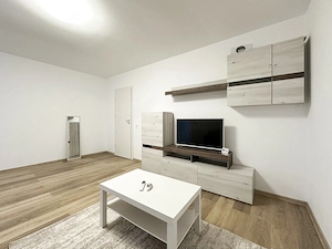 Apartament retras, cu centrala si parcare - imagine 4