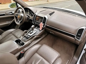 2016 Porsche Cayenne S 420 CP  - imagine 2