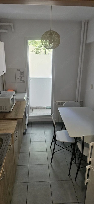 Închiriez apartament 2 camere semidecomandat Olteniței  - imagine 5