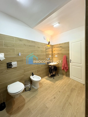 Apartament 2 camere, Mobilat si Utilat, 78MP, Ultracentral 110.000 EUR - imagine 11