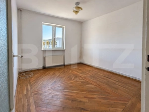 De vânzare apartament 2 camere, 37 mp + balcon, semidecomandat - imagine 2