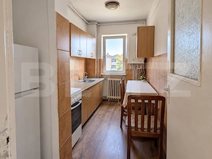 De vânzare apartament 2 camere, 37 mp + balcon, semidecomandat - imagine 3