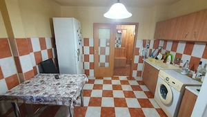 Proprietar.Vand apartament cu 2 camere et.2 zona Dorobantilor. - imagine 4
