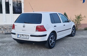 Vand golf 4 1.6 benzina an 2001 - imagine 5