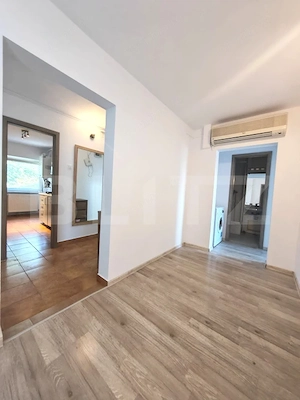 Apartament spațios, 4 camere, 2 bai, 2 balcoane,etaj intermediar,zona  Odobescu  - imagine 5