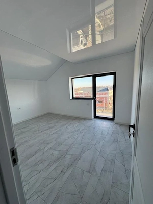 APARTAMENT 4 CAMERE BASCOV -la Vilă - imagine 2