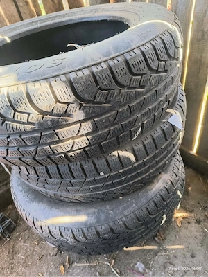 cauciucuri pirelli 205 65 r17