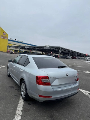 skoda octavia 3 elegance 1.6 TDI - imagine 3