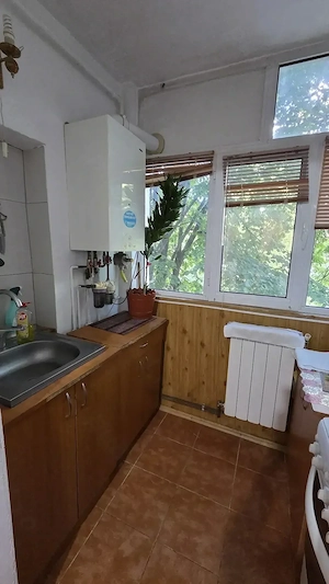 Apartament 2 camere, decomandat  - imagine 4