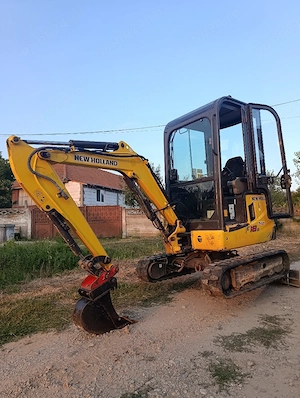 Miniexcavator New Holland E188