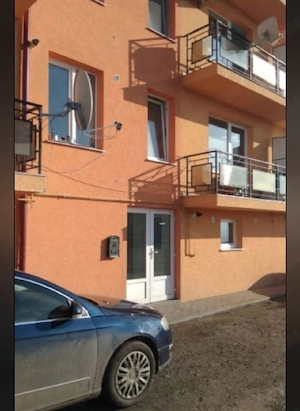 inchiriez apartament cu doua camere Baciu  - imagine 5