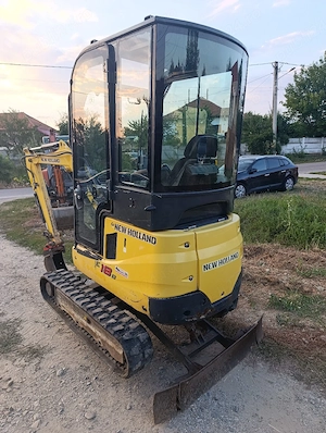 Miniexcavator New Holland E188 - imagine 8