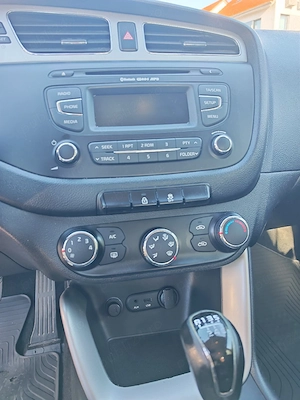 Kia Ceed 1.6crdi 2013 - imagine 9