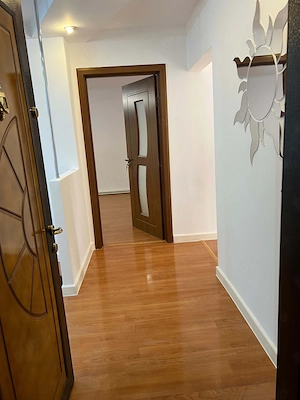 Vânzare -Apartament 4 camere , etaj 1 Orașul Aninoasa jud Hunedoara 