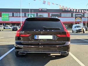 Volvo V90 T8 AWD Hibrid - Plug in - Harman Kardon - Camere 360  - imagine 3