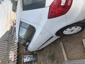 Vând Skoda Fabia 2 - imagine 3